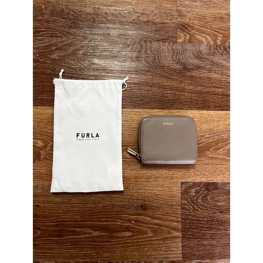 Furla Womens Wallet Grey Saffiano Taupe Leather Babylon Zip Around Small Compact